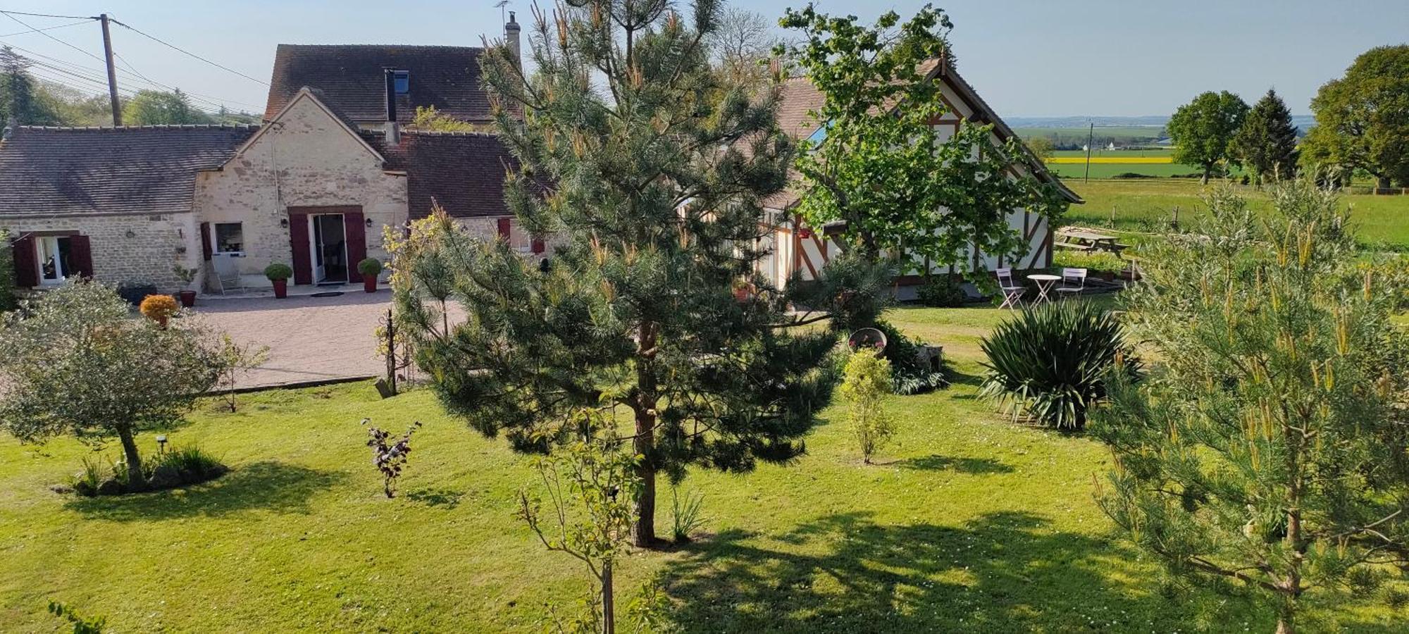 Les Lys Jolie Suite Parentale Privative Deux Adultes Avec Sdd Pertheville-Ners Buitenkant foto