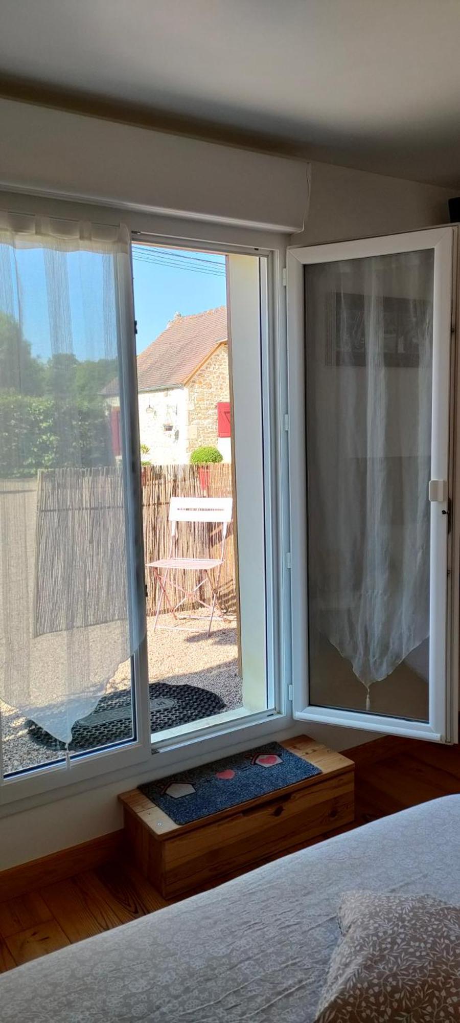 Les Lys Jolie Suite Parentale Privative Deux Adultes Avec Sdd Pertheville-Ners Buitenkant foto